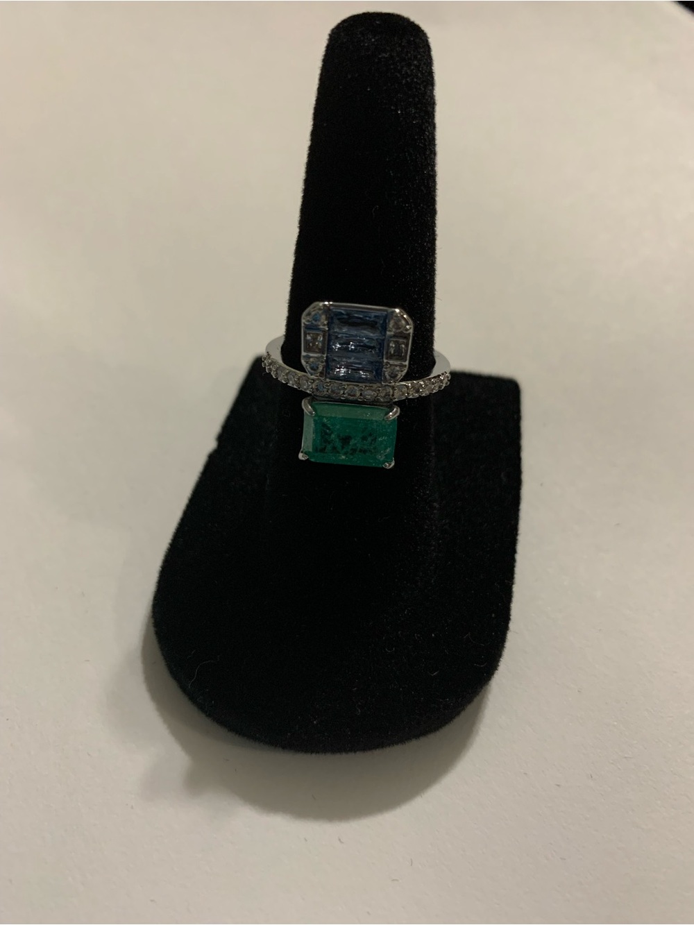 Silver Tone Green Emerald & Blue Gemstone Ring Size 6 New